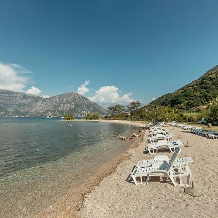 Bobana Apartments Дони-Моринь Экстерьер фото