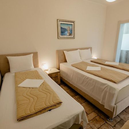 Bobana Apartments Дони-Моринь Экстерьер фото